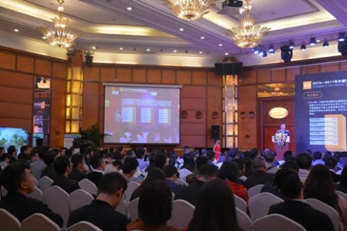 群雄逐鹿,嶄露頭角