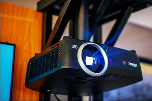 Vivitek(麗訊)首款4K家用投影機HK2288