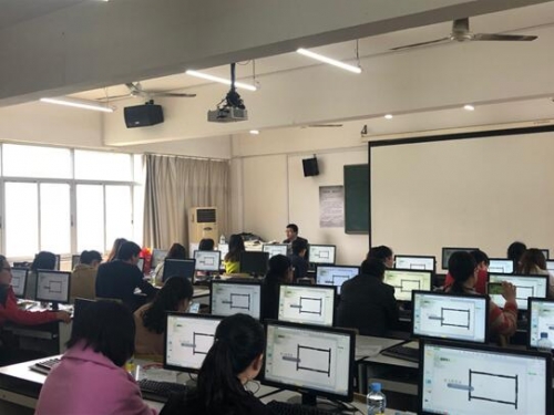 南昌洪都中學舉辦信息技術教學應用培訓,希沃培訓服務受稱贊