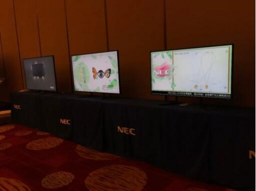 大屏顯示——內嵌數字標牌應用展項 隨時播放多媒體數字內容