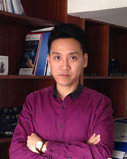 周成鋒:贏溢前行 堅(jiān)守“三位一體”