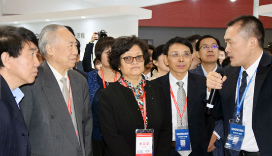 協會領導一行蒞臨希沃展臺參觀指導